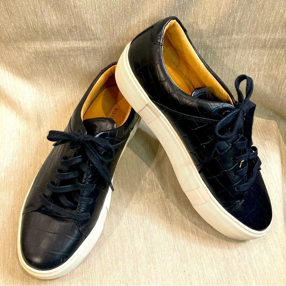 SISTER SOEUR Sz 39 Libby Lace Up Platform Rubber Sole Comfort Leather Sneakers